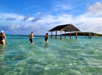 guam/cocos-island/landmark/guam-private-boat-trips-llc