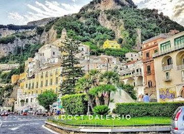 italy/capri/landmark/piazza-flavio-gioia
