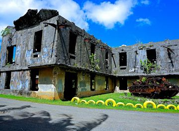 palau/ngeruangel/landmark/world-war-ii-japanese-communications-center