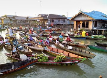 indonesia/kalimantan/landmark/lok-baintan-floating-market