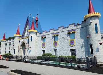 pennsylvania/amish-country/landmark/dutch-wonderland-family-amusement-park