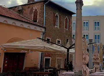 Carpaccio House
