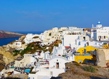 greece/santorini/landmark/the-assumption-of-the-virgin-mary-holy-chapel