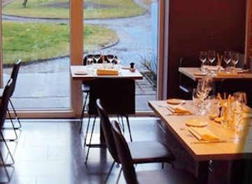 belgium/entre-sambre-et-meuse/landmark/carre-d-herbes