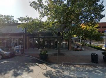 michigan/traverse-city/landmark/waters-d-vine