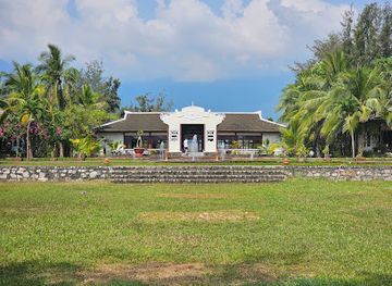 vietnam/south-central-coast/landmark/lang-co-beach-resort