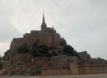france/mont-saint-michel/landmark/maison-de-l-artichaut