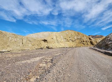 california/death-valley-national-park/landmark/mustard-canyon