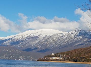 albania/pogradec/landmark/shtepia-e-miqve