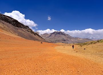 chile/arica-and-parinacota-region/landmark/suriplaza