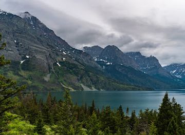 montana/glacier-national-park/landmark/wild-goose-island-lookout