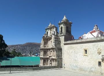 mexico/oaxaca/landmark/plaza-de-la-danza
