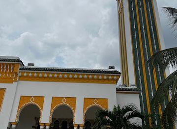 gabon/libreville/landmark/hassan-ii-mosquee