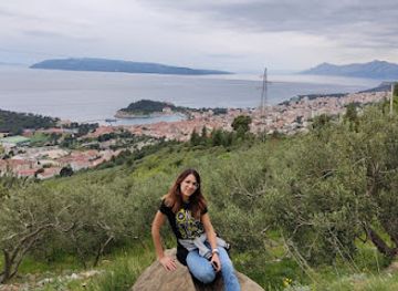 croatia/makarska-riviera/landmark/kotisina-central-dalmatia-croatia-theme-trails