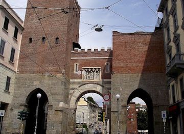 italy/milan/porta-nuova/landmark/porta-ticinese-medievale
