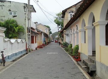 sri-lanka/galle-district/landmark/galle-fort-beach