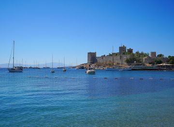 turkiye/bodrum/landmark/bodrum-beach