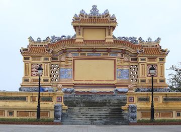 Đài Tưởng niệm Chiến Sĩ Trận Vong