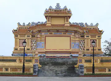 Đài Tưởng niệm Chiến Sĩ Trận Vong