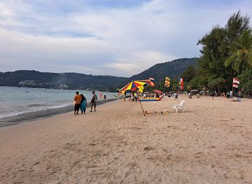 thailand/phuket/patong/landmark/rainbow-street-had-patong-road