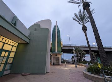 california/burbank/landmark/burbank-downtown