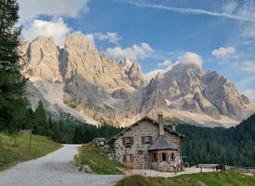 italy/val-di-fassa/landmark/dolomiti-di-fassa