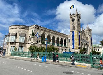 barbados/harrison-s-cave/landmark/national-heroes-square