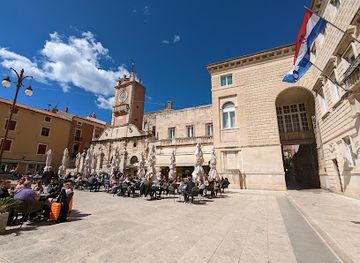 croatia/zadar/landmark/narodni-trg