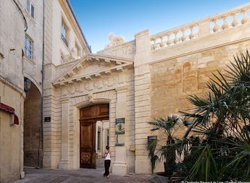 france/avignon/landmark/maison-jean-vilar