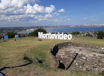 uruguay/cuchilla-grande/landmark/montevideo-sign