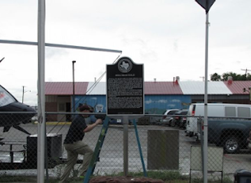 texas/fort-worth/landmark/meacham-field-texas-state-historical-marker