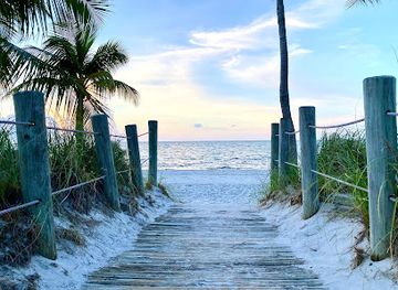 florida/key-west/landmark/smathers-beach