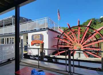 michigan/saugatuck/landmark/star-of-saugatuck-boat-cruises