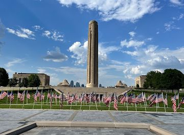 kansas/kansas-city/landmark/liberty-memorial-tower