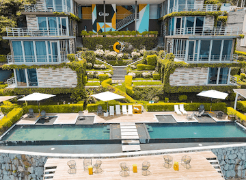 el-salvador/santa-ana/lake-coatepeque/landmark/cardedeu-residence