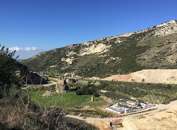 lebanon/batroun/landmark/mseilha-walkway