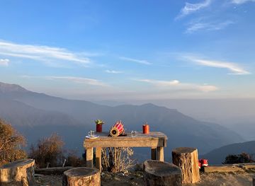 nepal/pokhara/landmark/smile-hiking-treks-and-travel-lakeside-pokhara