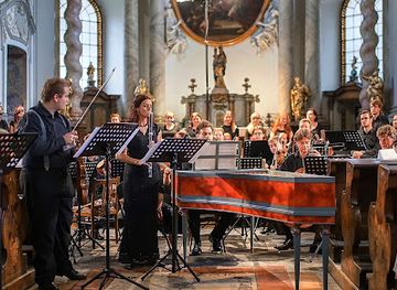 czechia/olomouc/landmark/olomoucke-barokni-slavnosti