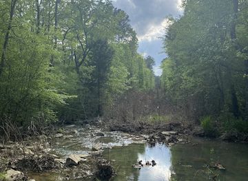 oklahoma/kiamichi-country/landmark/a-to-z-guest-ranch