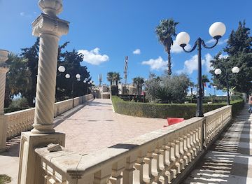 albania/delvina/landmark/kuzum-baba