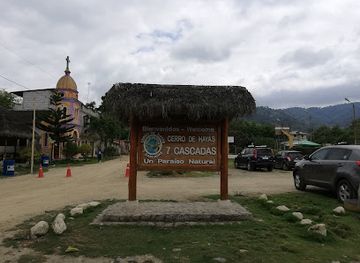 ecuador/guayas-region/landmark/cerro-de-hayas-7-cascadas-del-canton-naranjal