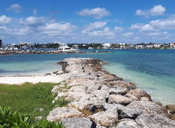 the-bahamas/new-providence/landmark/queen-s-staircase