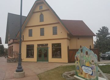 michigan/frankenmuth/landmark/modern-craft-wine-frankenmuth