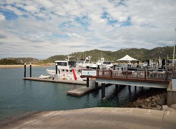 australia/magnetic-island/landmark/magnetic-island-ferry-terminal