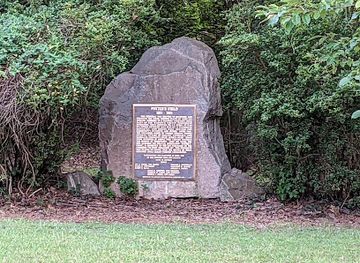 virginia/newport-news/landmark/potter-s-field-historical-park