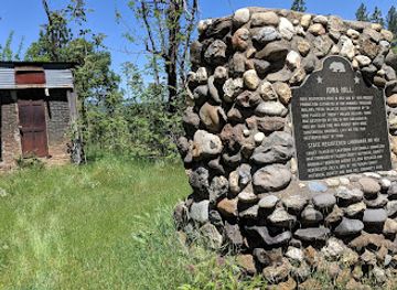 iowa/central-iowa/landmark/iowa-hill-historical-marker