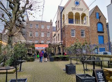 jersey/saint-ouen/landmark/jersey-museum-art-gallery-and-victorian-house