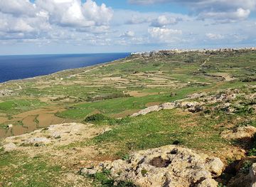 malta/hondoq-bay/landmark/ta-gurdan-lighthouse