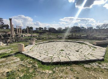jordan/umm-qais/landmark/central-plaza