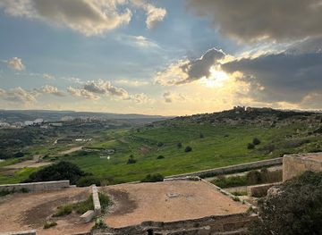 malta/mellieha/landmark/fort-campbell